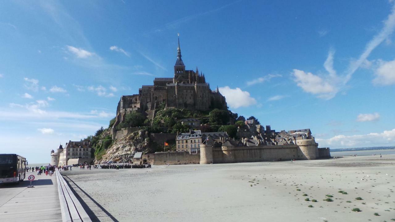 Petit Coin De Paradis Apartment Cancale Bagian luar foto